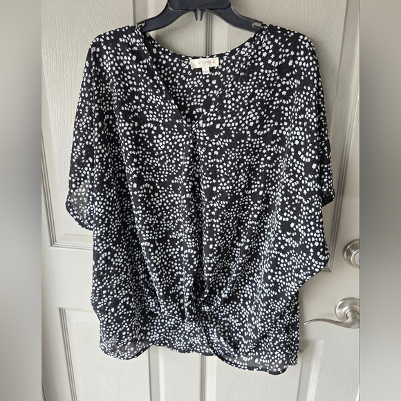 Umgee Wrap Blouse Womens XL White Black Lightweight Oversize Flowy - Picture 9 of 10